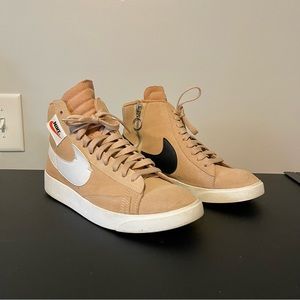 Nike Blazer Mid Rebel Sneakers